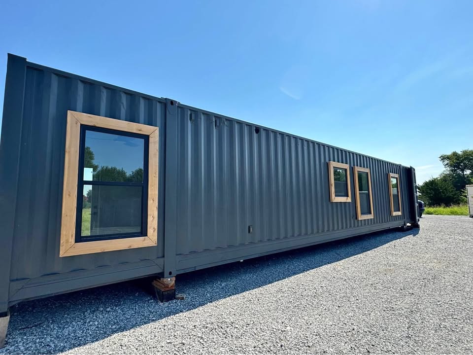 Custom 40 ft shipping container 1 Custom 40 ft shipping container